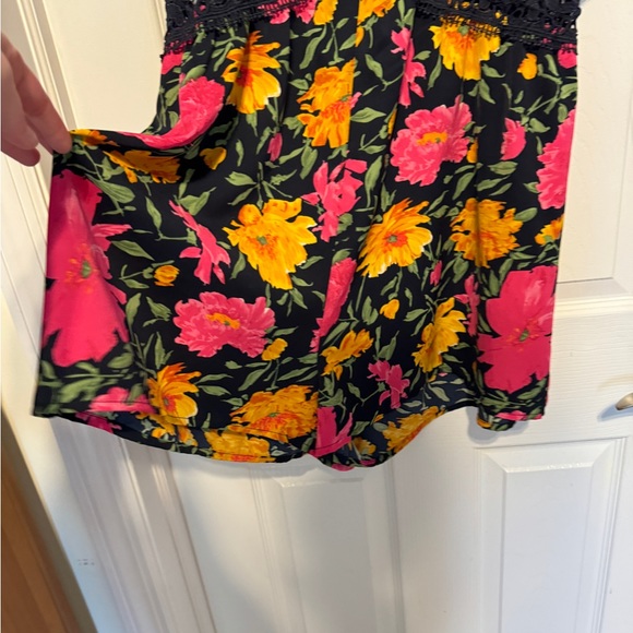 SHEIN Floral Shorts Romper XL - Picture 3 of 7